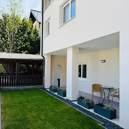 Traunsee Apartment *